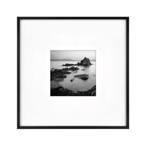 MCS Master & Co. Foundry Metal 18x18 Matted Picture Frame with 8x8 Photo Display, Black Vertical & Horizontal